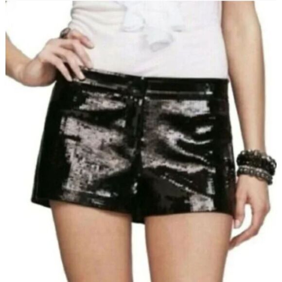Express Women's Black Mid-Rise Sequin Shorts Size 2 - Picture 7 of 7